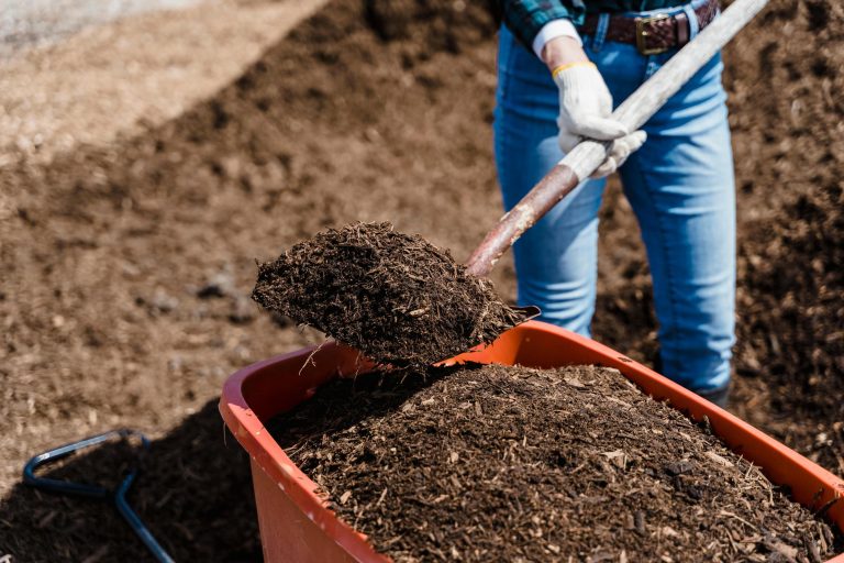 Commercial Composting: Transforming Waste into Sustainable Solutions